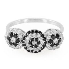 Zilveren ring met zwarte spinelstenen