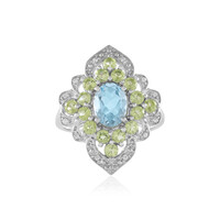 Zilveren ring met een hemel-blauwe topaas