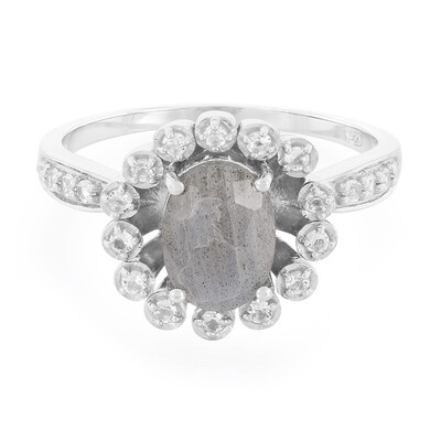 Zilveren ring met een labradoriet