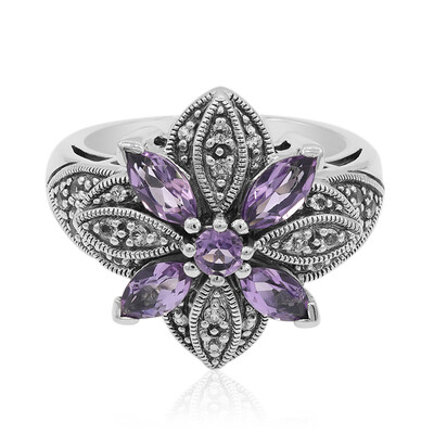 Zilveren ring met amethisten