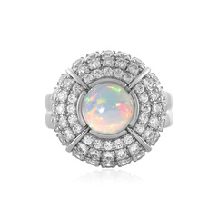 Zilveren ring met een Welo-opaal