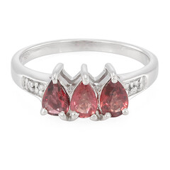 Zilveren ring met Malawi robijnen