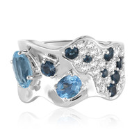 Zilveren ring met een hemel-blauwe topaas