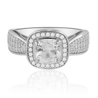 Zilveren ring met een witte topaas