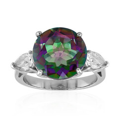 Zilveren ring met een mystieke kwarts