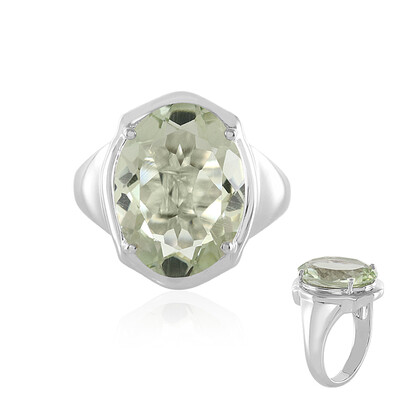 Zilveren ring met een groene amethist