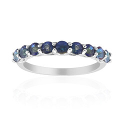 Zilveren ring met blauwe mystieke kwartskristallen