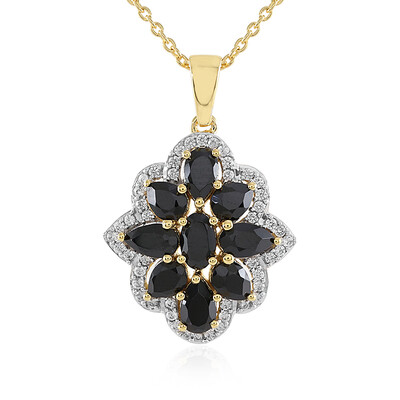 Zilveren halsketting met een zwarte spinel