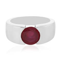 Zilveren ring met een Madagaskar Robijn