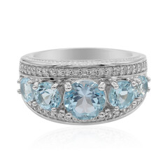 Zilveren ring met een hemel-blauwe topaas