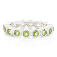 Zilveren ring met peridoots