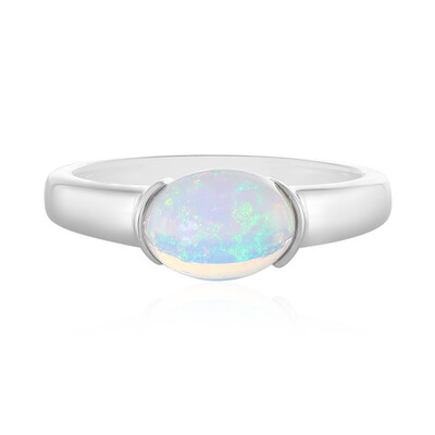 Zilveren ring met een Welo-opaal