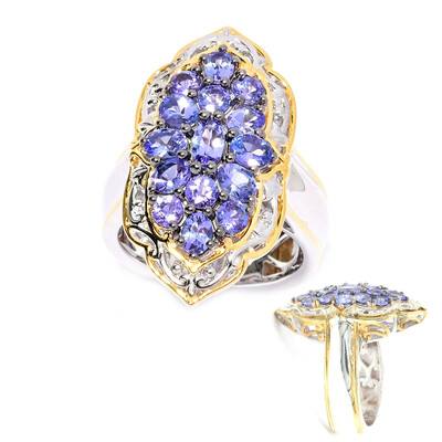 Zilveren ring met een tanzaniet (Gems en Vogue)