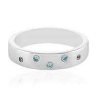 Zilveren ring met een hemel-blauwe topaas