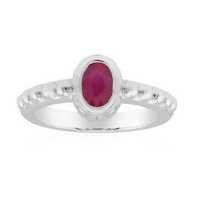 Zilveren ring met een Birmese Robijn (Pallanova)
