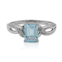 Zilveren ring met een hemel-blauwe topaas