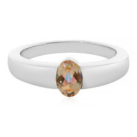 Zilveren ring met een Luna Kwarts