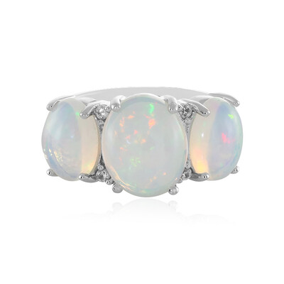 Zilveren ring met een Welo-opaal