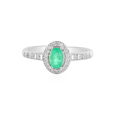 Zilveren ring met een Columbiaanse smaragd