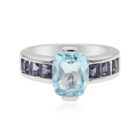 Zilveren ring met een hemel-blauwe topaas