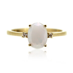 Zilveren ring met een Welo-opaal