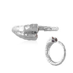 Zilveren ring met een Indische Granaat