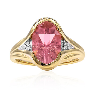 Gouden ring met een Californiaanse roze toermalijn (Amanda Adkins)