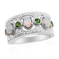 Zilveren ring met Welo-opalen
