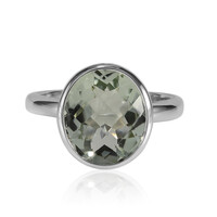 Zilveren ring met een groene amethist