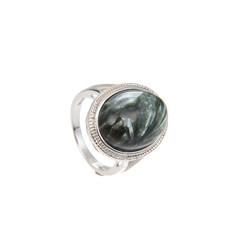 Zilveren ring met een serafiniet