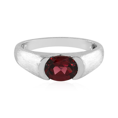 Zilveren ring met een Mozambique granaat