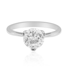 Zilveren ring met een witte topaas