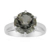 Zilveren ring met een groene amethist