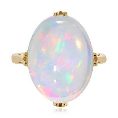 Gouden ring met een Welo-opaal