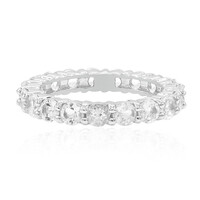 Zilveren ring met witte topaasstenen