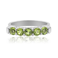 Zilveren ring met peridoots
