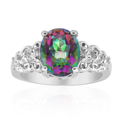 Zilveren ring met een mystieke kwarts