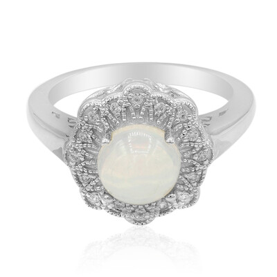 Zilveren ring met een Welo-opaal