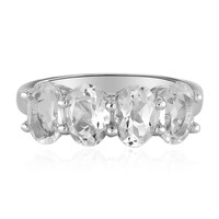 Zilveren ring met witte topaasstenen
