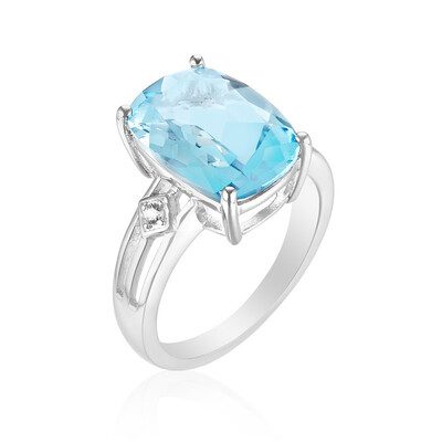 Zilveren ring met een hemel-blauwe topaas