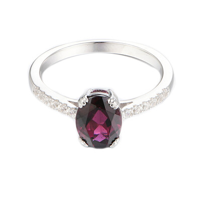 Zilveren ring met een Tocantin Granaat