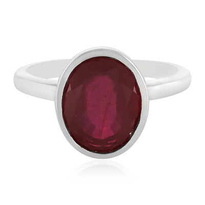 Zilveren ring met een Madagaskar Robijn