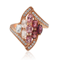 Zilveren ring met een rhodliet