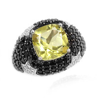 Zilveren ring met een Ouro Verde kwarts