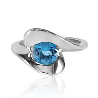Zilveren ring met een Zwitsers-blauwe topaas