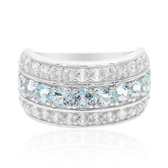 Zilveren ring met hemel-blauwe topaasstenen