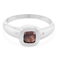 Zilveren ring met een Mozambique granaat
