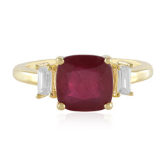 Zilveren ring met een Madagaskar Robijn