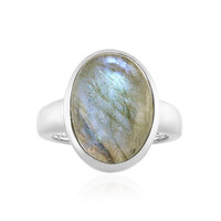 Zilveren ring met een labradoriet
