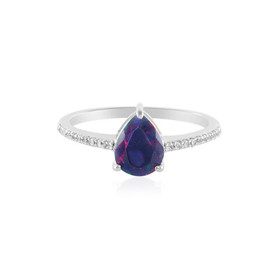 Zilveren ring met een Mezezo opaal